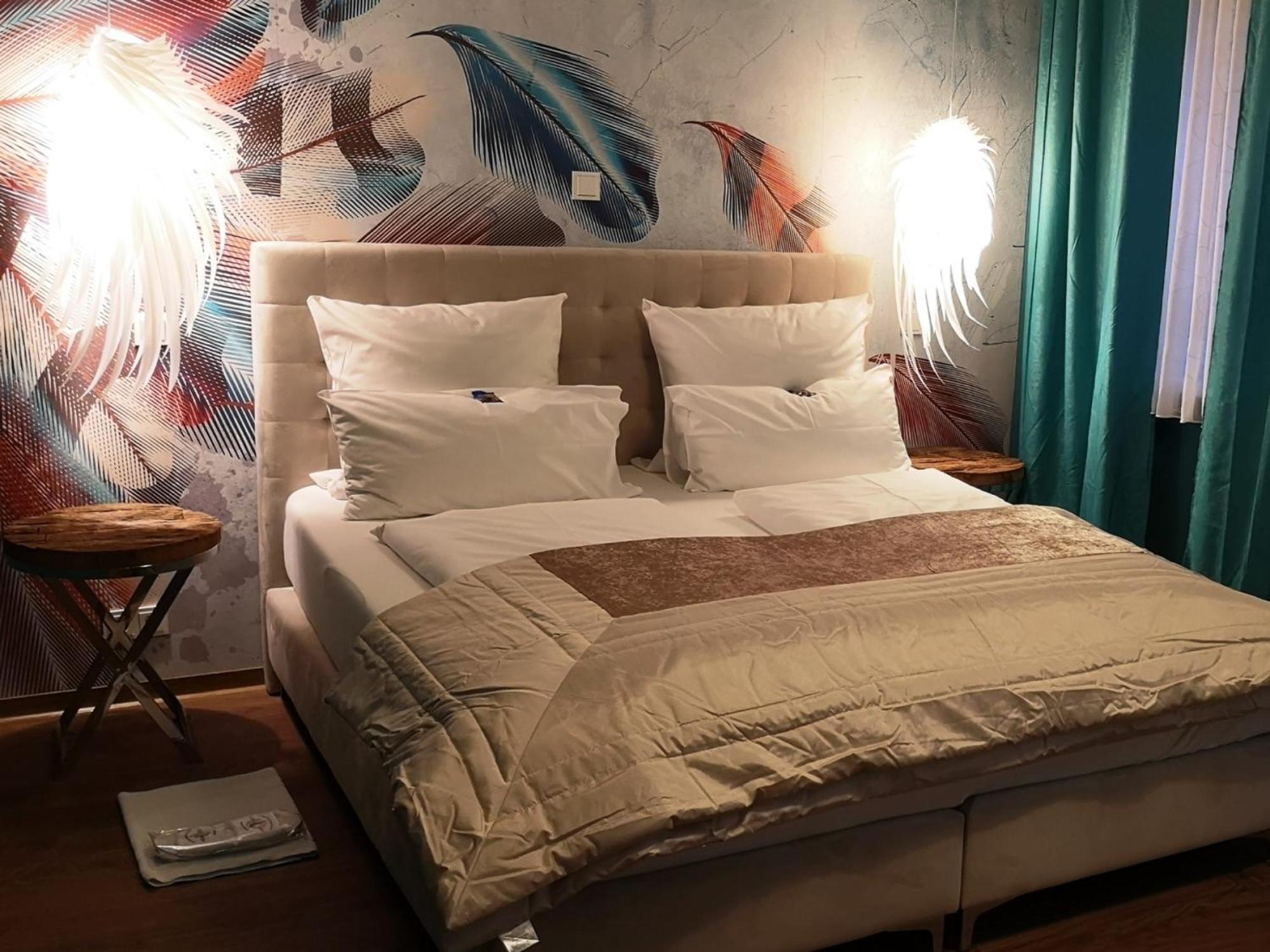 Boutique Hotel & Bio Wirtshaus Schwarzer Bock أنسباخ المظهر الخارجي الصورة