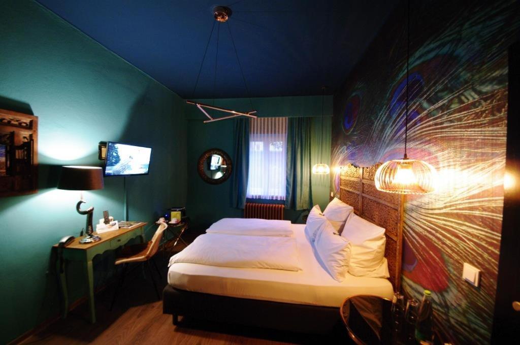 Boutique Hotel & Bio Wirtshaus Schwarzer Bock أنسباخ المظهر الخارجي الصورة