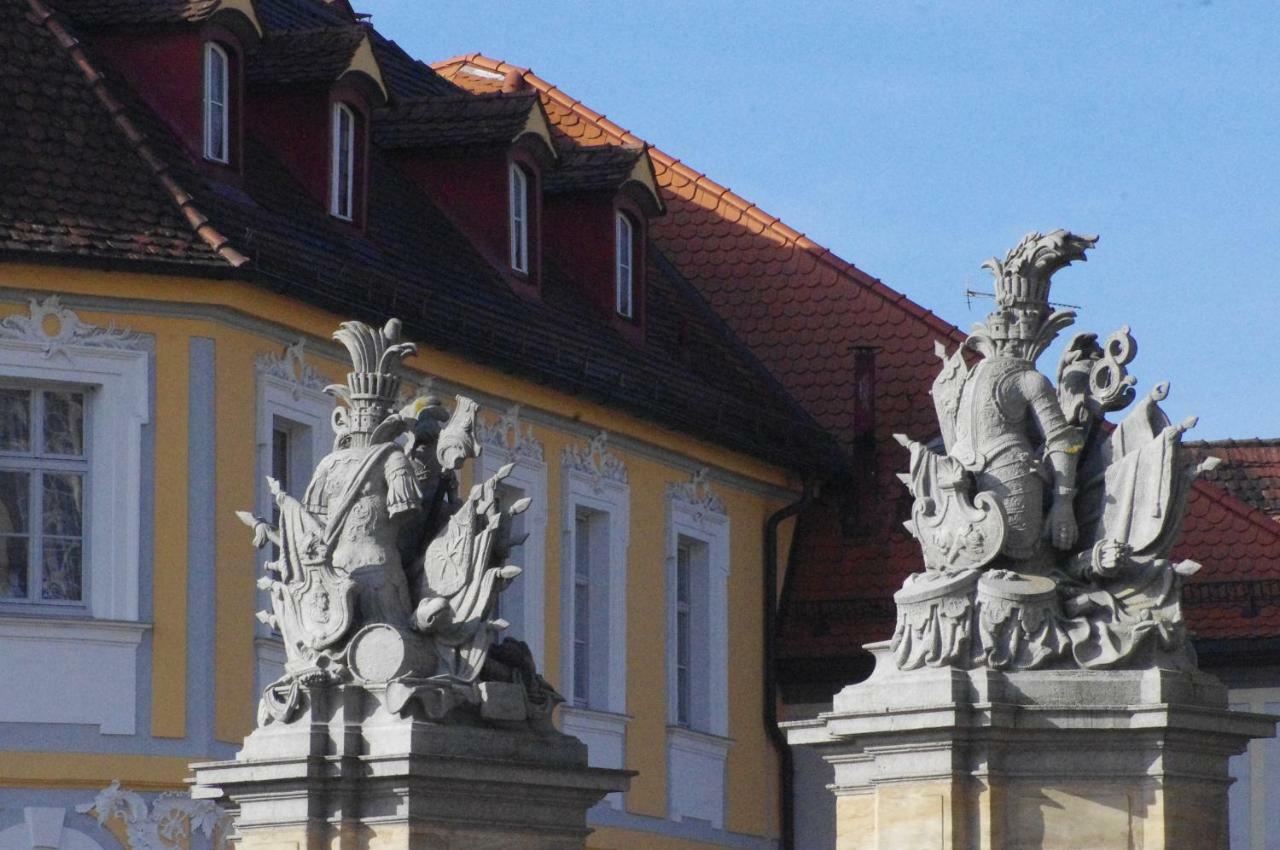 Boutique Hotel & Bio Wirtshaus Schwarzer Bock أنسباخ المظهر الخارجي الصورة